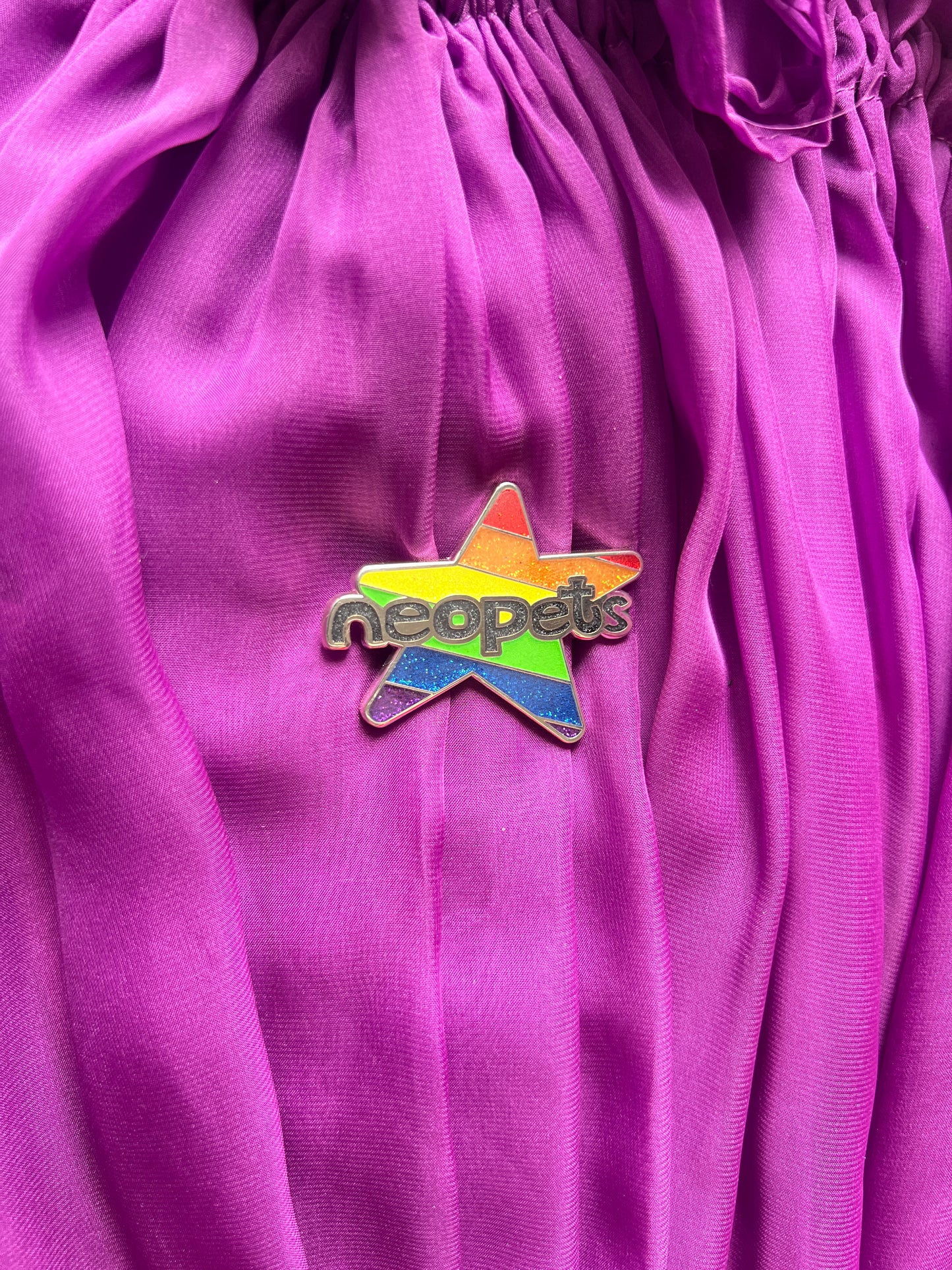Star Pride Pin, Neopets