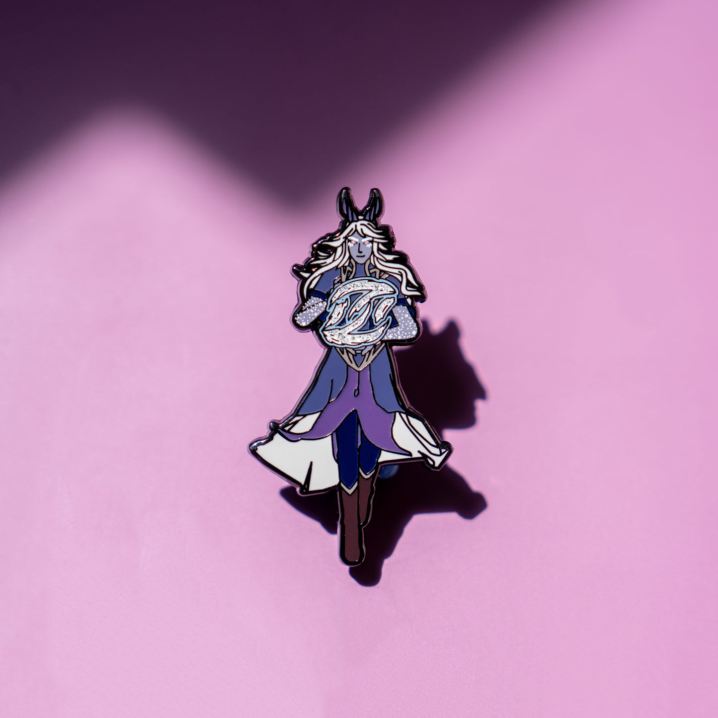 Aaravos Pin, The Dragon Prince