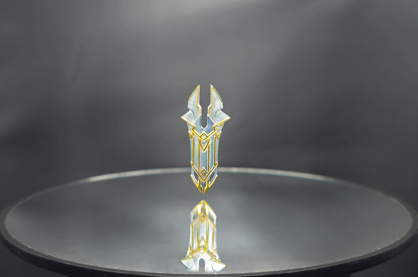 Amaya Shield Pendant, The Dragon Prince